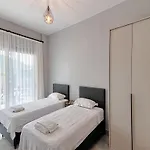 With Private Pool And Sea View In Goecek, Villa