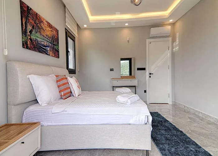 Βίλα With Private Pool And Sea View In Goecek, *