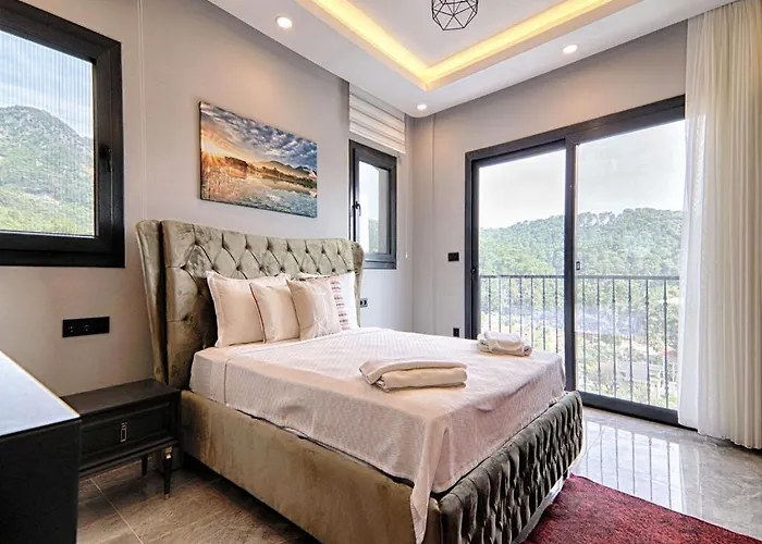 Villa With Private Pool And Sea View In Goecek, Fethiye